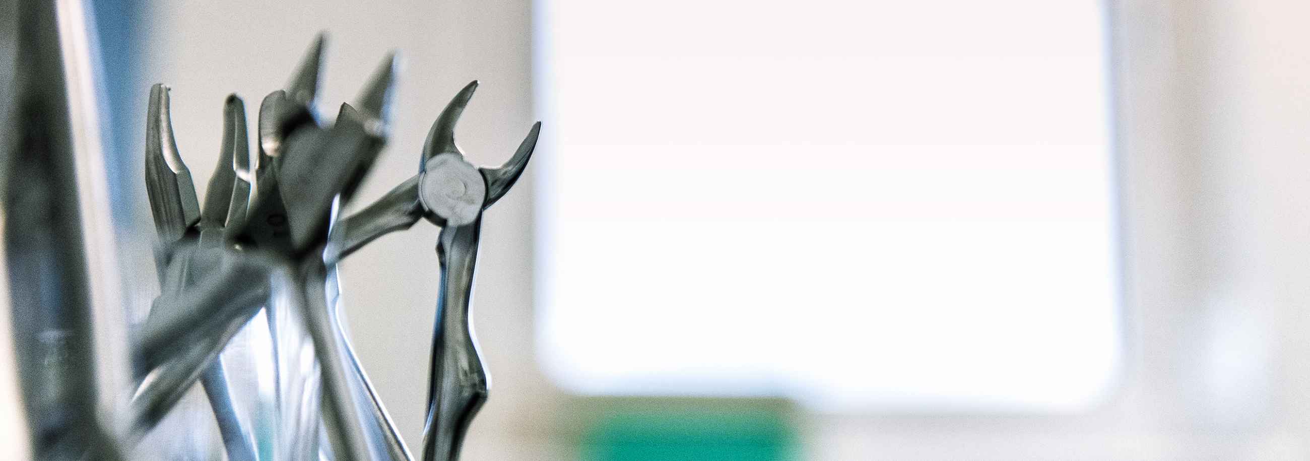 Was ist nach der Zahn-OP zu beachten?, Dr. Philipp Kaiser, MMSc LLM & Kollegen, Zahnarzt Draßburg, zwischen Eisenstadt & Mattersburg im Burgenland